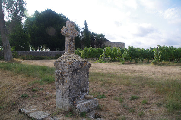 Vers la chapelle Ste Germaine prs de Le Baradieu