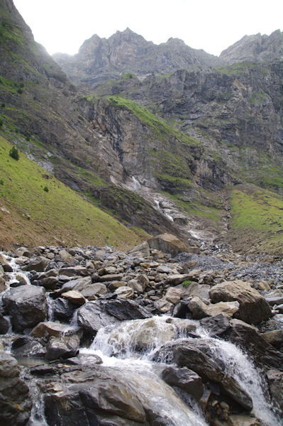 Le torrent descendant du Glacier Ouest du Marbor