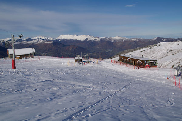 Les batiments de la station du Hautcam